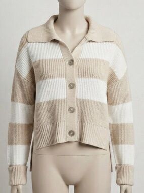 Jessica Simpson Beige & White Striped Collared Button-Up Sweater Women’s Medium
